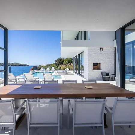 Animare Villa *