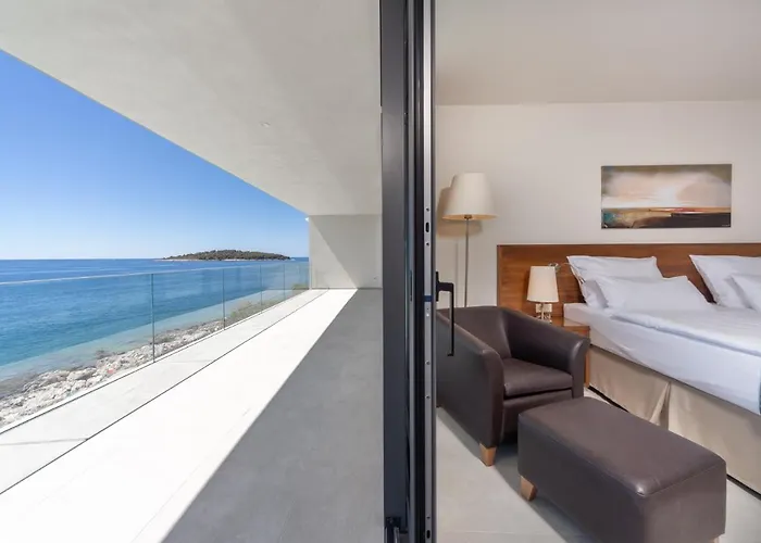 Animare Rogoznica (Sibenik-Knin)