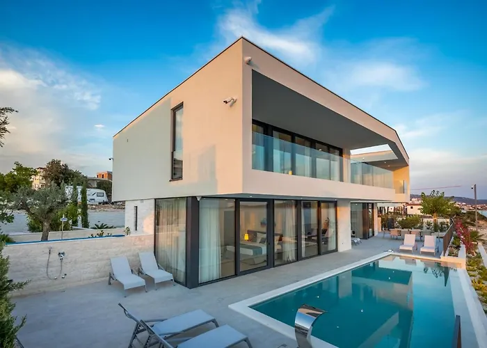 Animare * 罗戈兹尼察