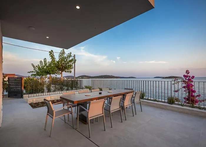 Animare * Rogoznica (Sibenik-Knin)