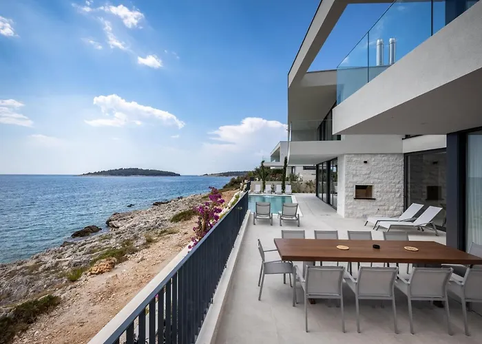 Vila Animare Rogoznica (Sibenik-Knin)